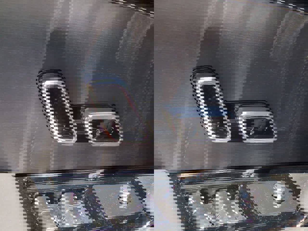 New 2025 Land Rover Range Rover Sport Dynamic SE image 15