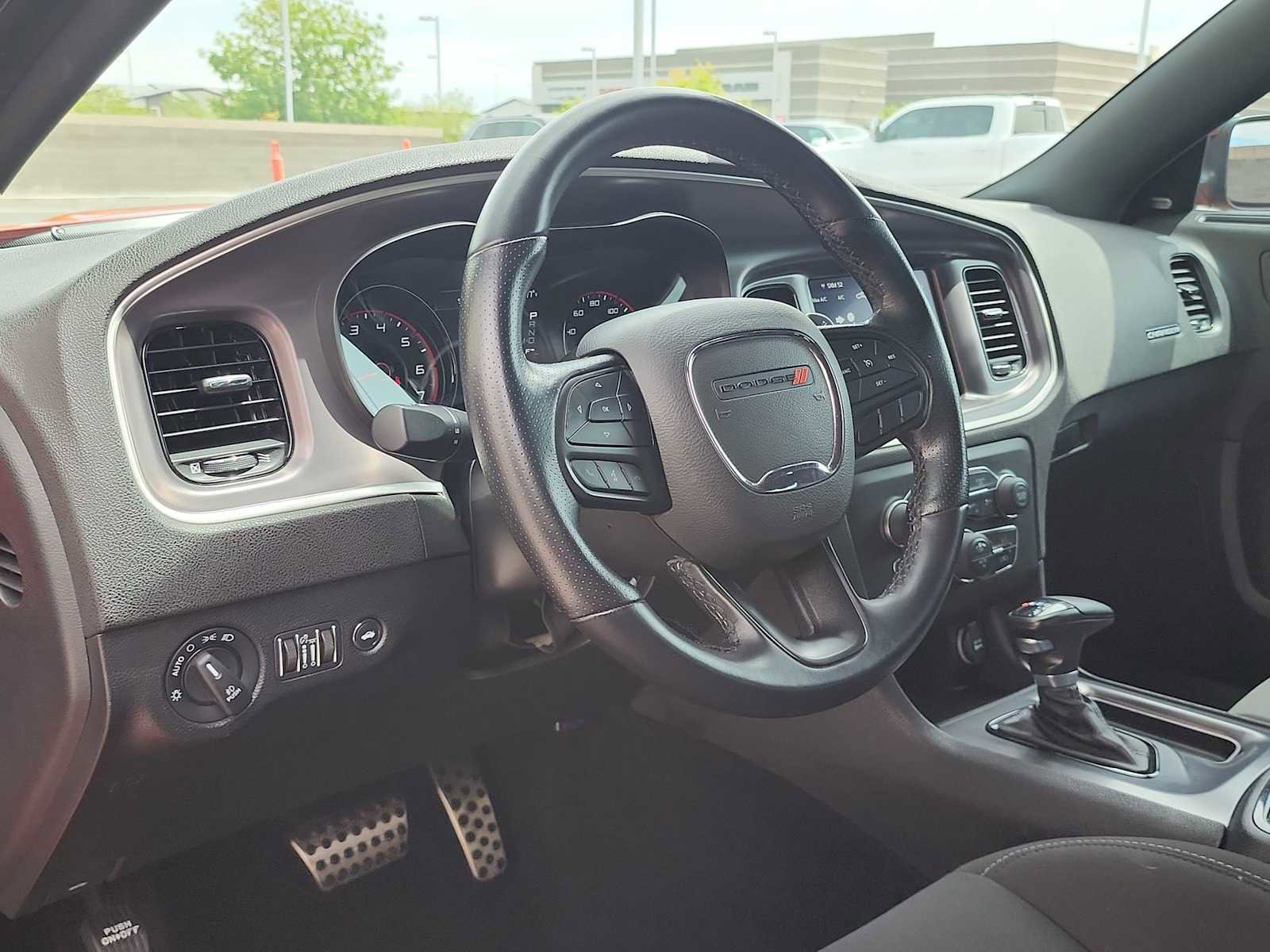 Used 2022 Dodge Charger R/T w/ Blacktop Package image 2