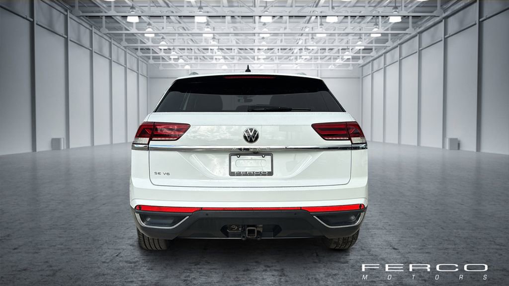 Used 2021 Volkswagen Atlas Cross Sport SE w/ V6 Towing Package FWD image 4