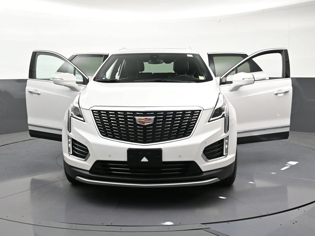 Certified 2025 Cadillac XT5 Premium Luxury AWD/4WD image 37