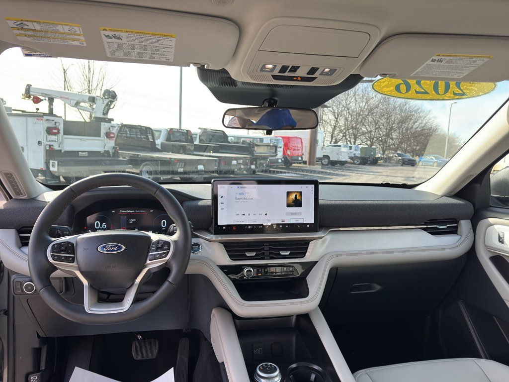 New 2026 Ford Explorer Active w/ Active Comfort Package image 11