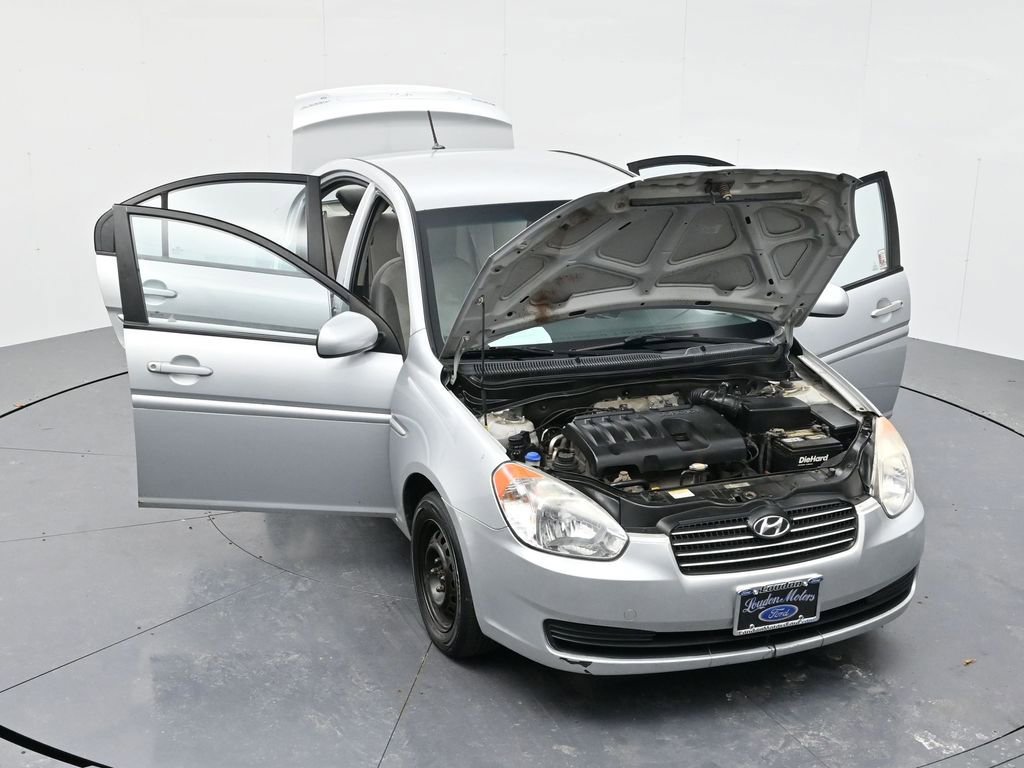 Used 2010 Hyundai Accent GLS w/ Premium Pkg 4 image 48