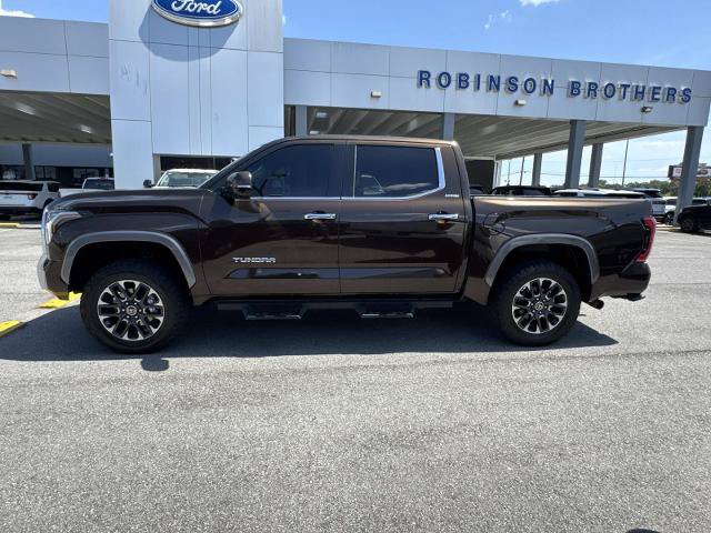 Used 2023 Toyota Tundra Limited AWD/4WD image 8