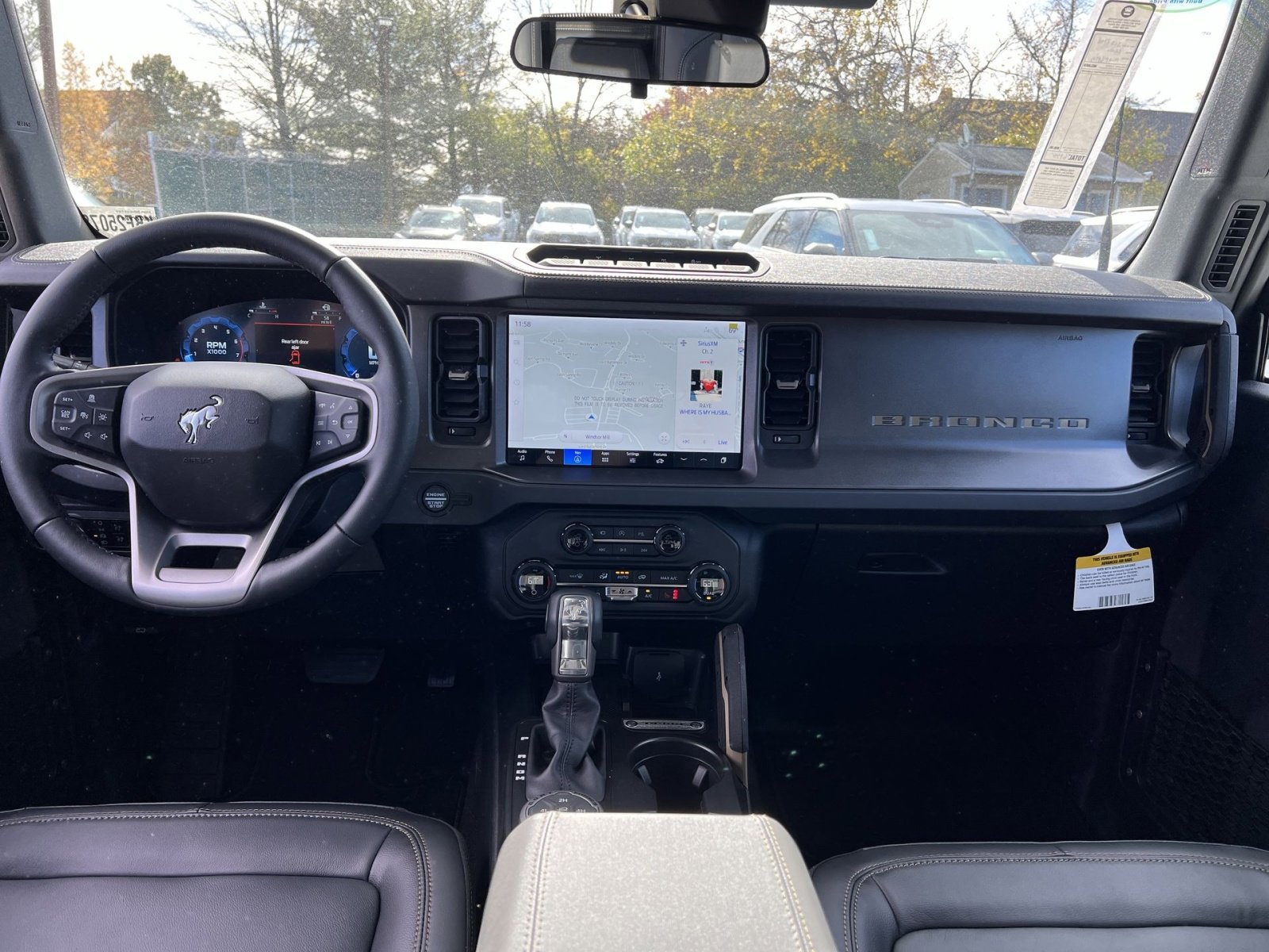 New 2025 Ford Bronco Badlands image 23