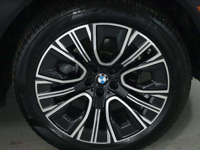 Used 2026 BMW X3 xDrive30 w/ Premium Package image 12
