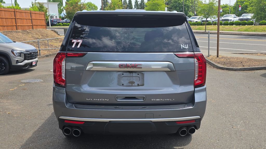 Used 2022 GMC Yukon Denali w/ Max Trailering Package AWD/4WD image 4