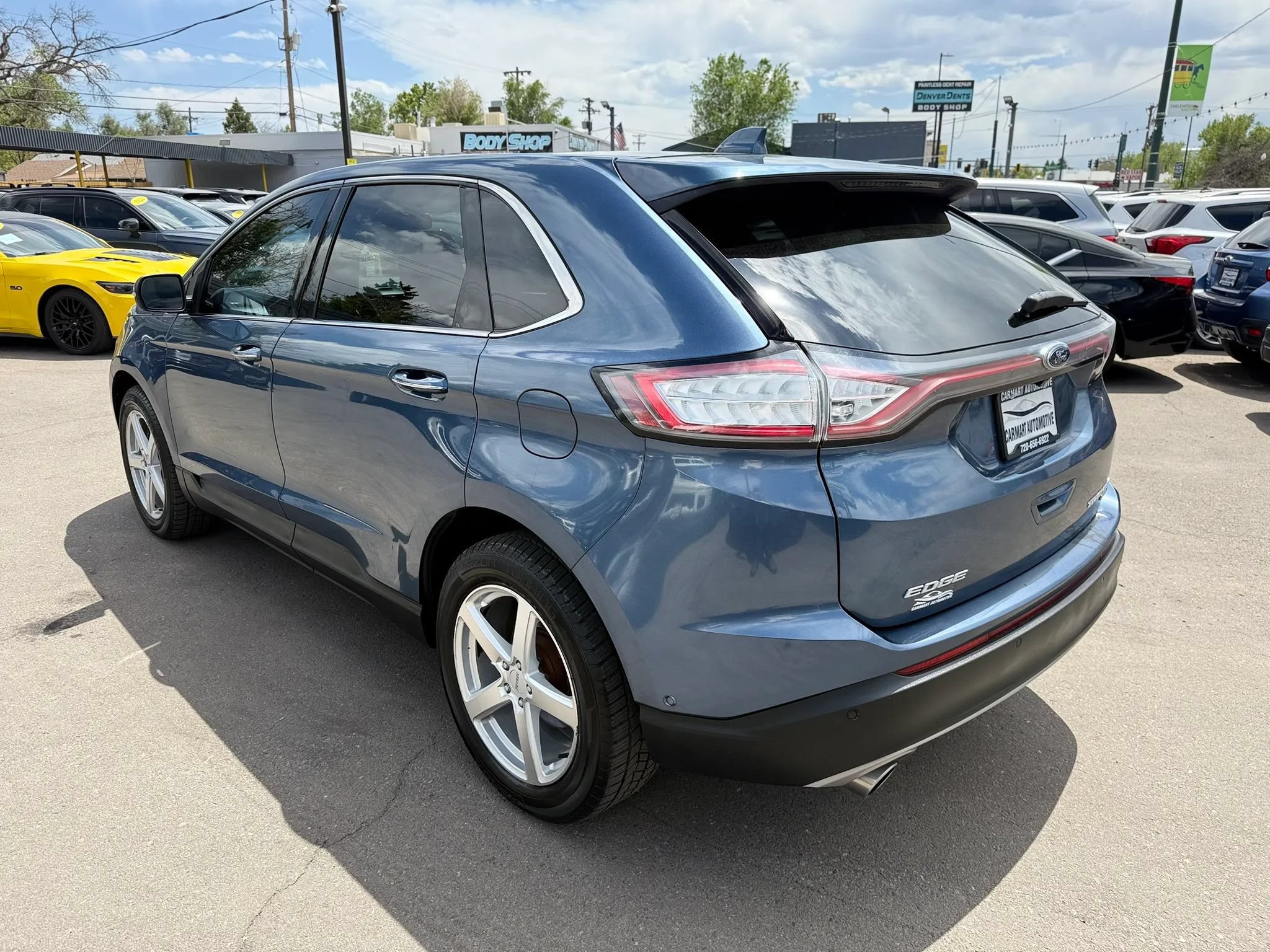 Used 2018 Ford Edge Titanium w/ Equipment Group 302A AWD/4WD image 7