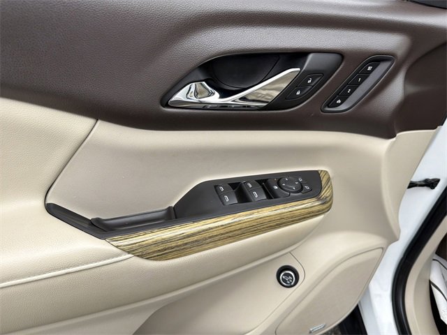 Used 2018 GMC Acadia Denali w/ Technology Package image 15