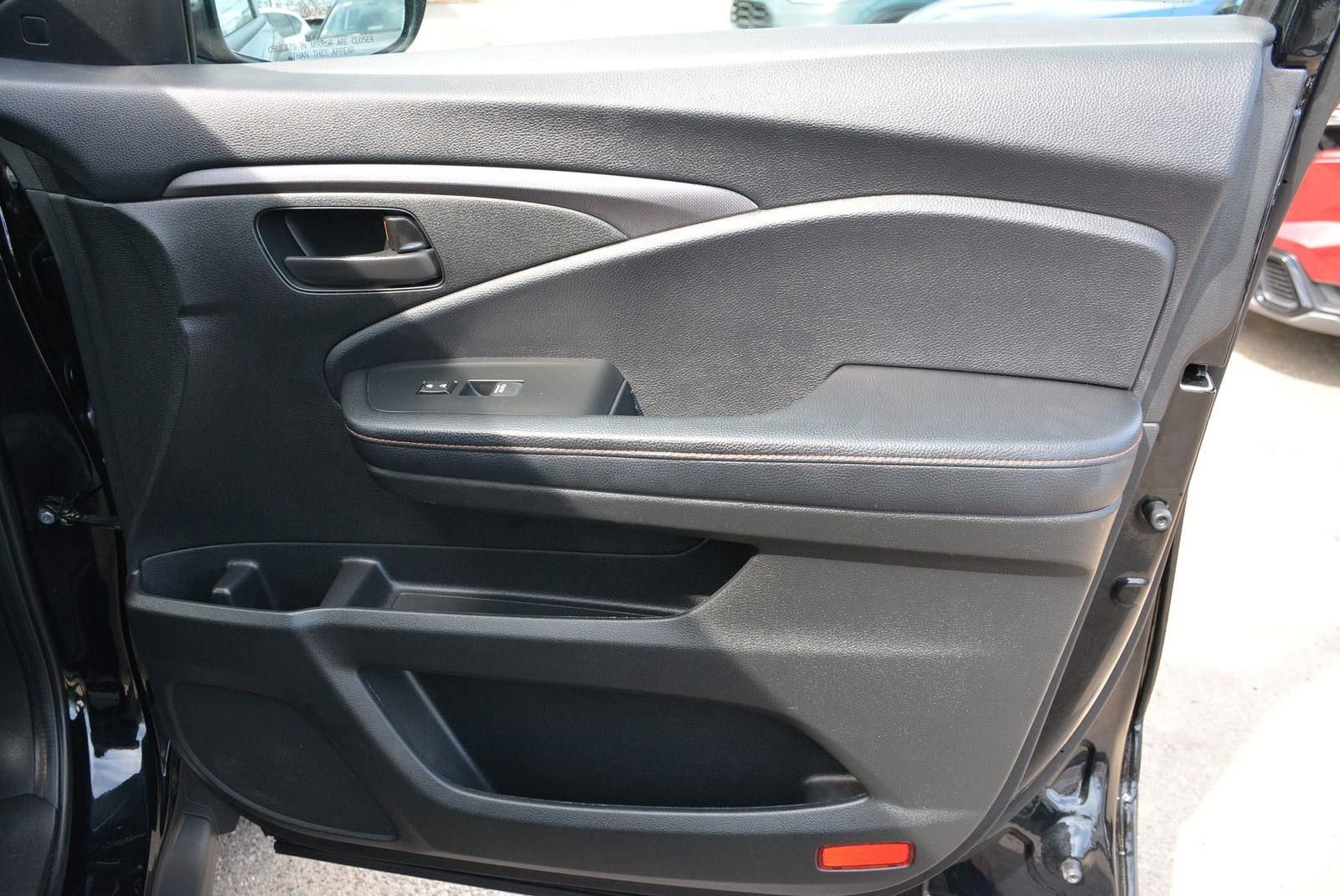 Used 2023 Honda Passport TrailSport image 21