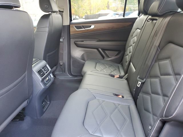 New 2026 Volkswagen Atlas SE image 11