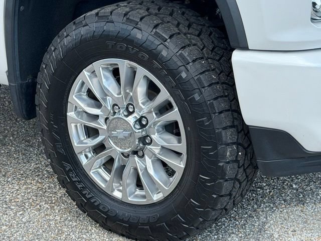 Used 2020 Chevrolet Silverado 2500 High Country w/ Z71 Off-Road Package AWD/4WD image 9