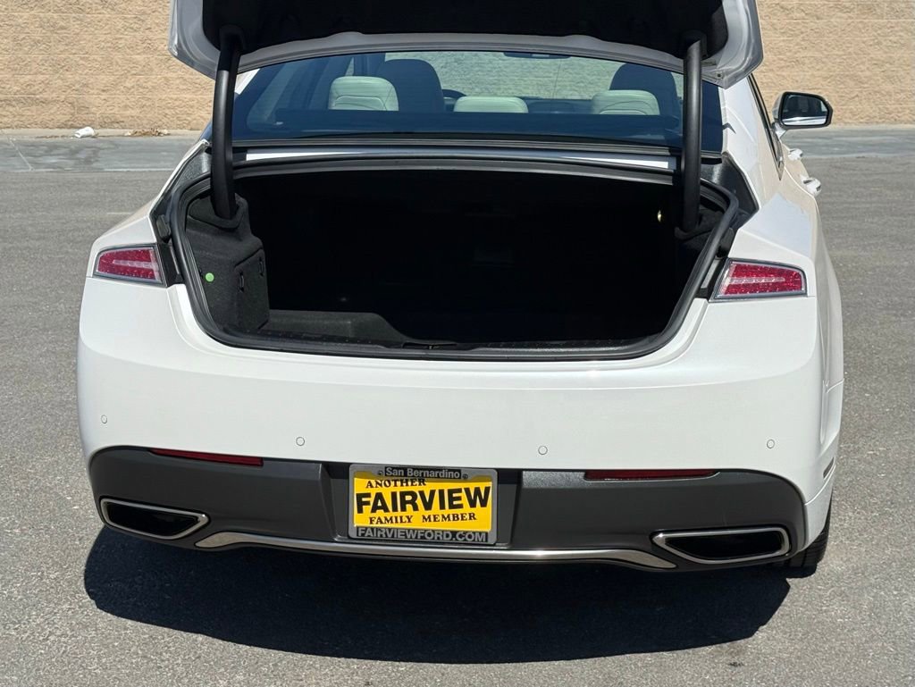 Used 2017 Lincoln MKZ Reserve image 13