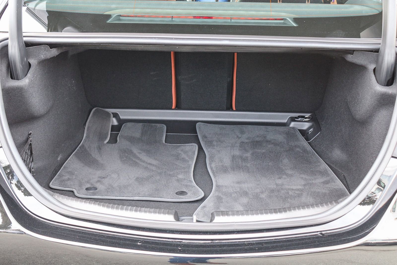 Certified 2025 Mercedes-Benz C 300 Sedan image 26