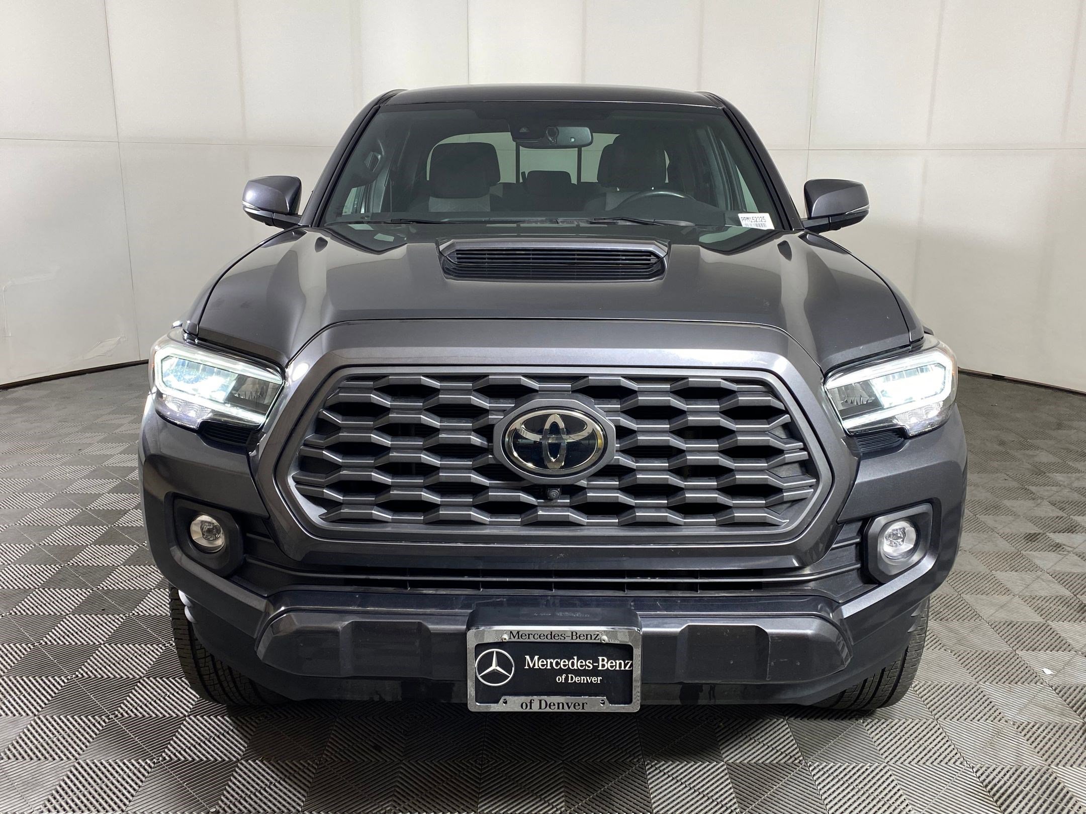 Used 2023 Toyota Tacoma TRD Sport w/ Advanced Technology Package image 6