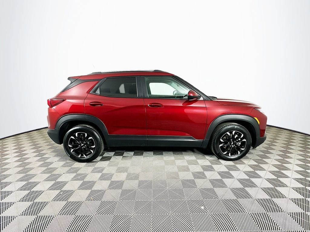 Used 2023 Chevrolet TrailBlazer LT image 11