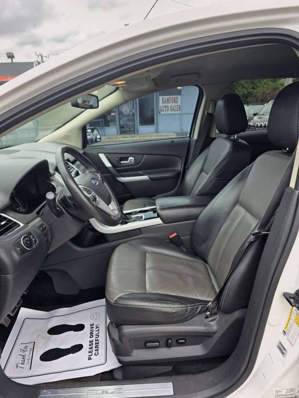 Used 2014 Ford Edge Sport w/ Driver Entry Package AWD/4WD image 16