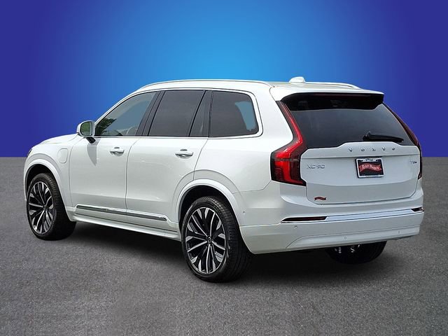 Used 2025 Volvo XC90 T8 Ultra w/ Protection Package Premier image 6