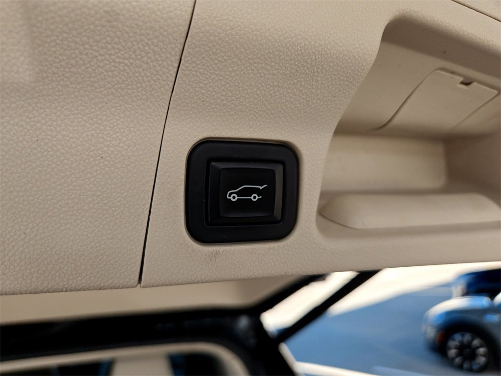 Used 2023 GMC Acadia Denali image 33