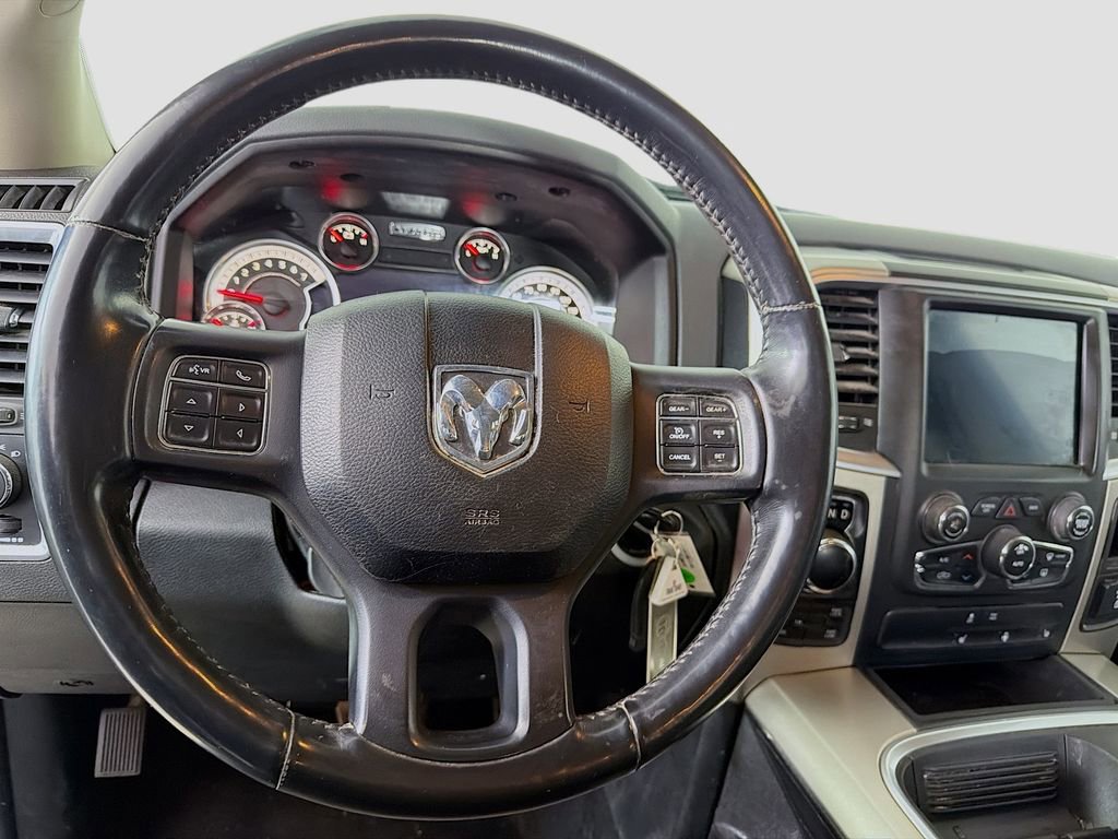 Used 2018 RAM 1500 SLT image 14