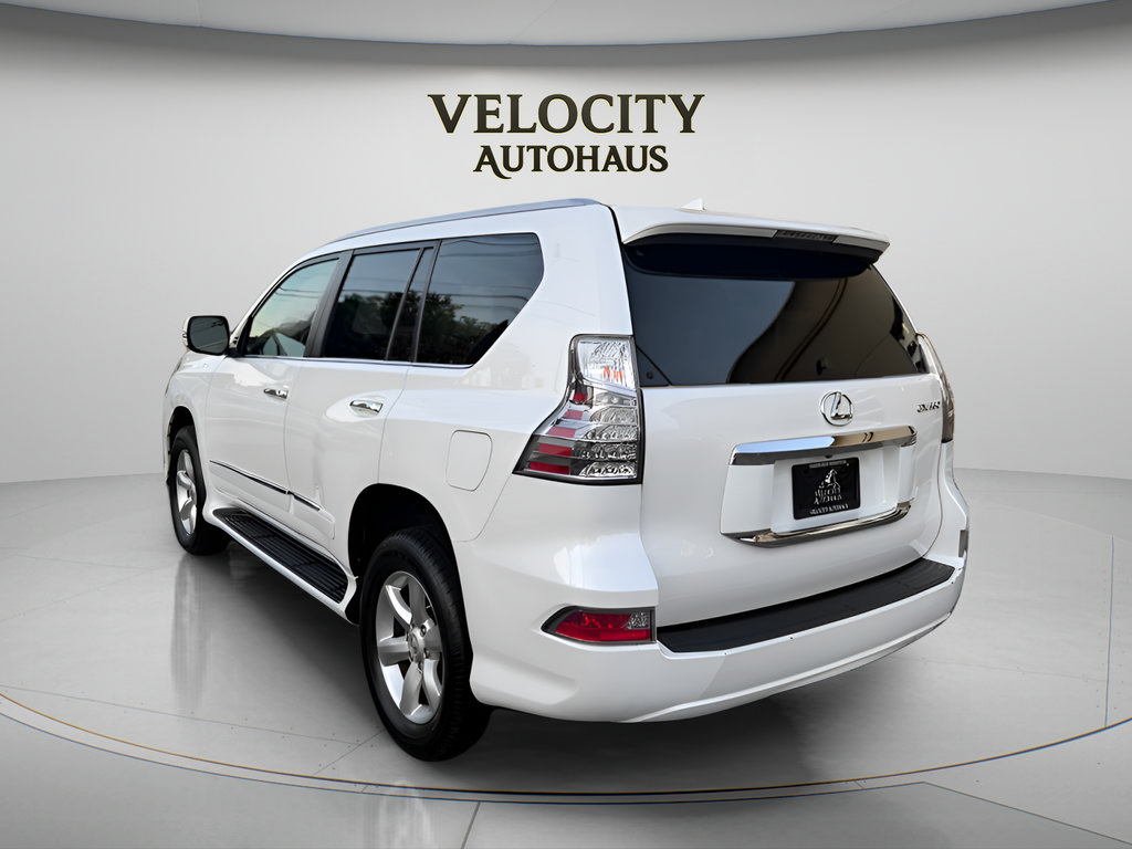 Used 2017 Lexus GX 460 w/ Navigation Package AWD/4WD image 5