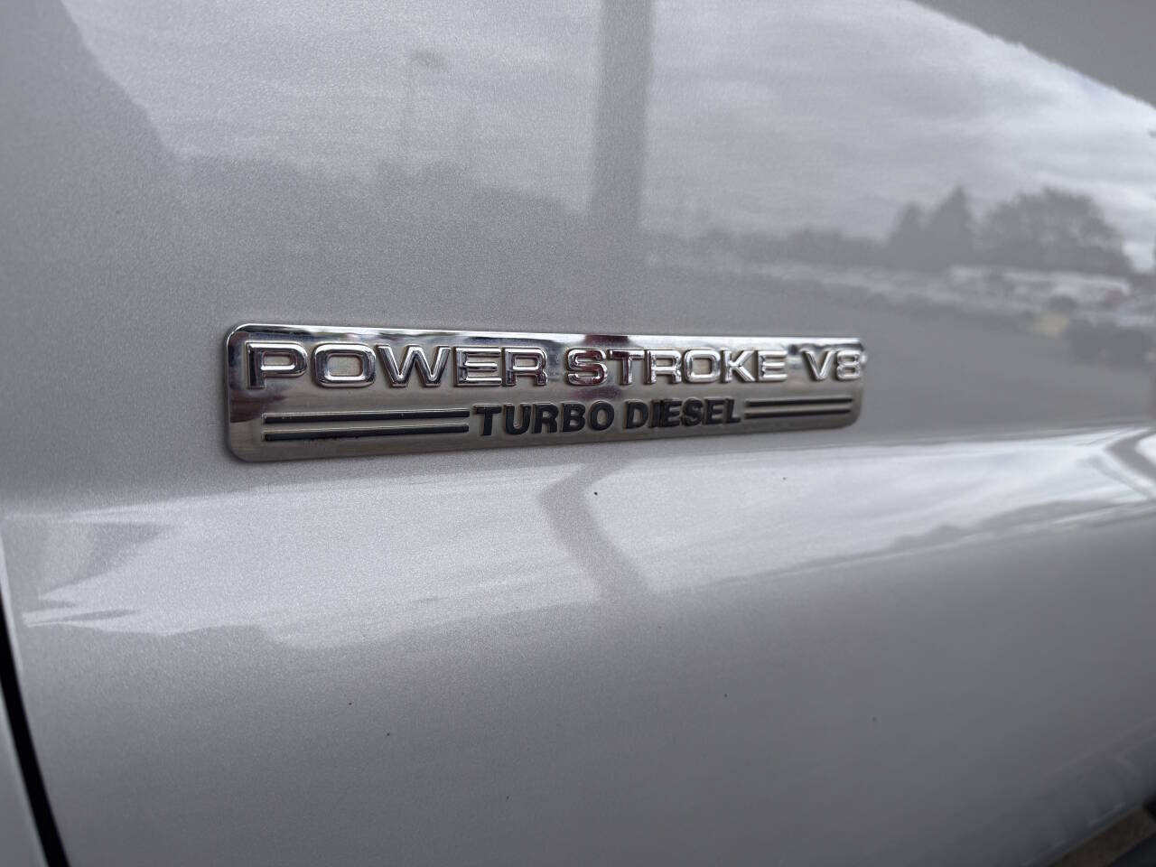 Used 2004 Ford F250 Lariat AWD/4WD image 3