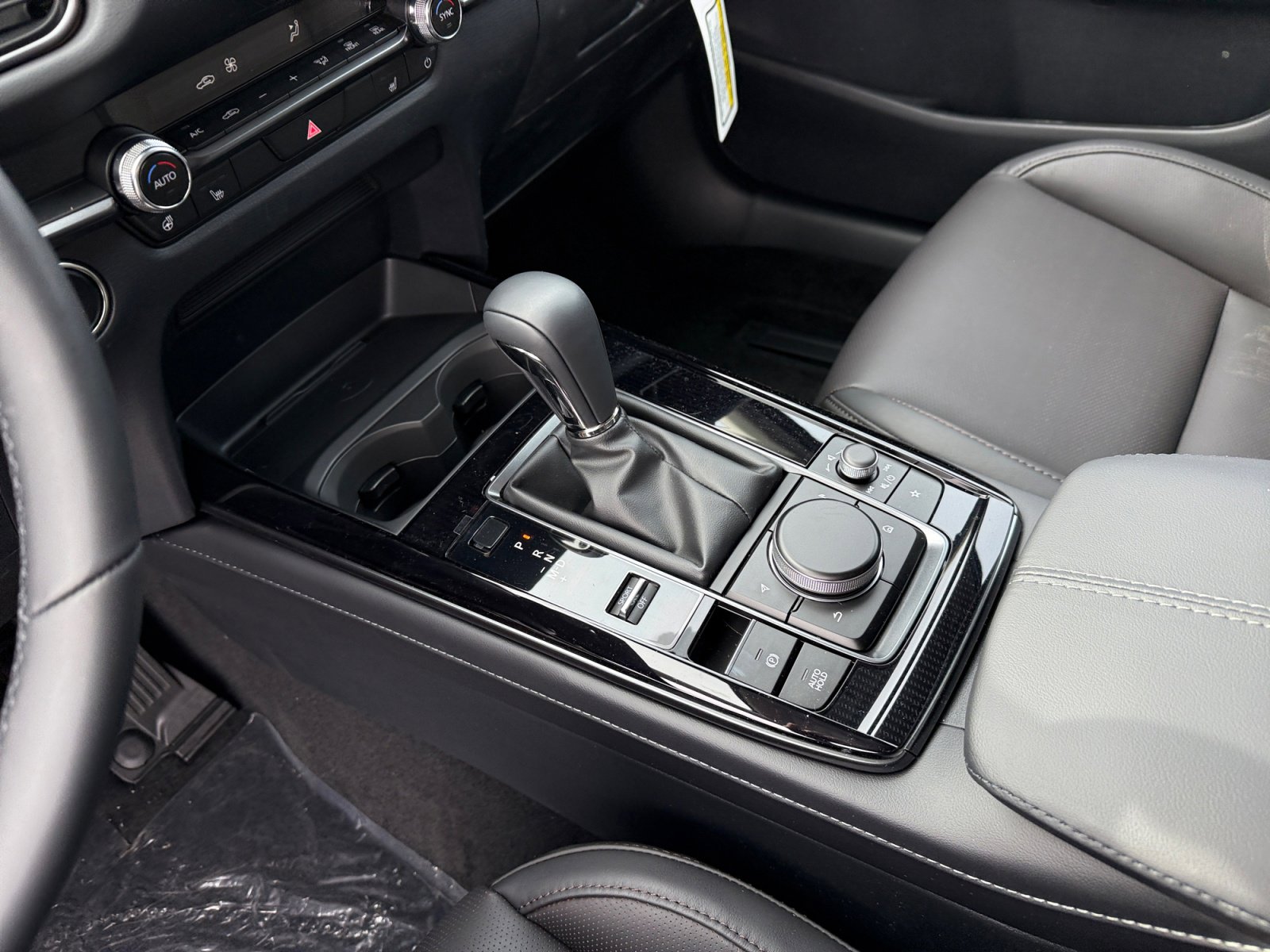 New 2026 MAZDA CX-30 2.5 Turbo w/ Premium Plus Pkg image 13