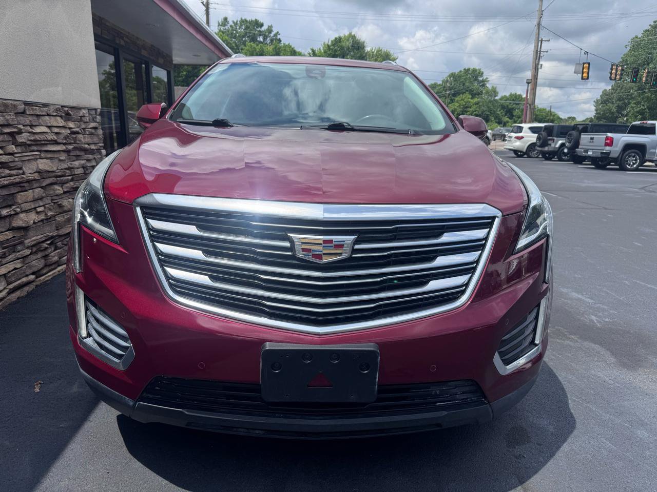 Used 2017 Cadillac XT5 Premium Luxury FWD image 8