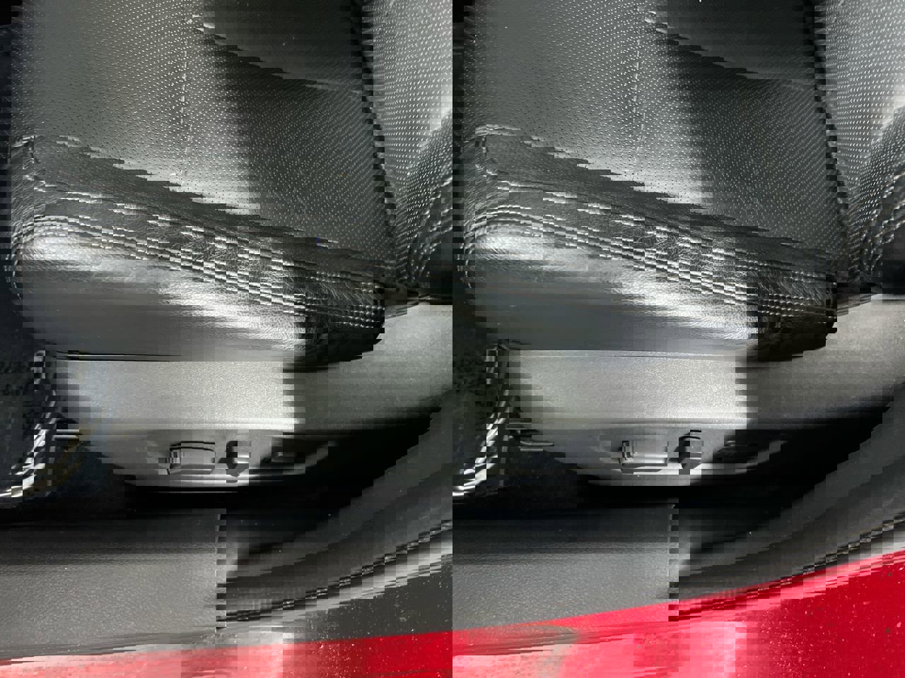 Used 2017 Nissan Rogue Sport SL image 13