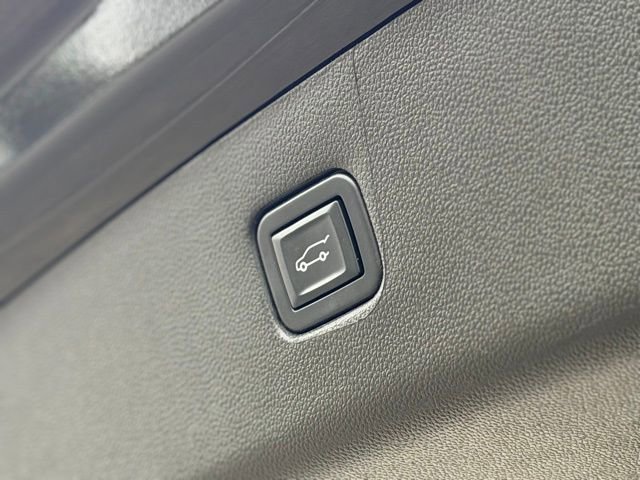 Used 2022 Chevrolet Blazer RS w/ Enhanced Convenience Package AWD/4WD image 27