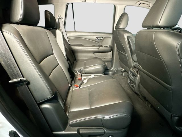 Used 2022 Honda Pilot Touring image 30