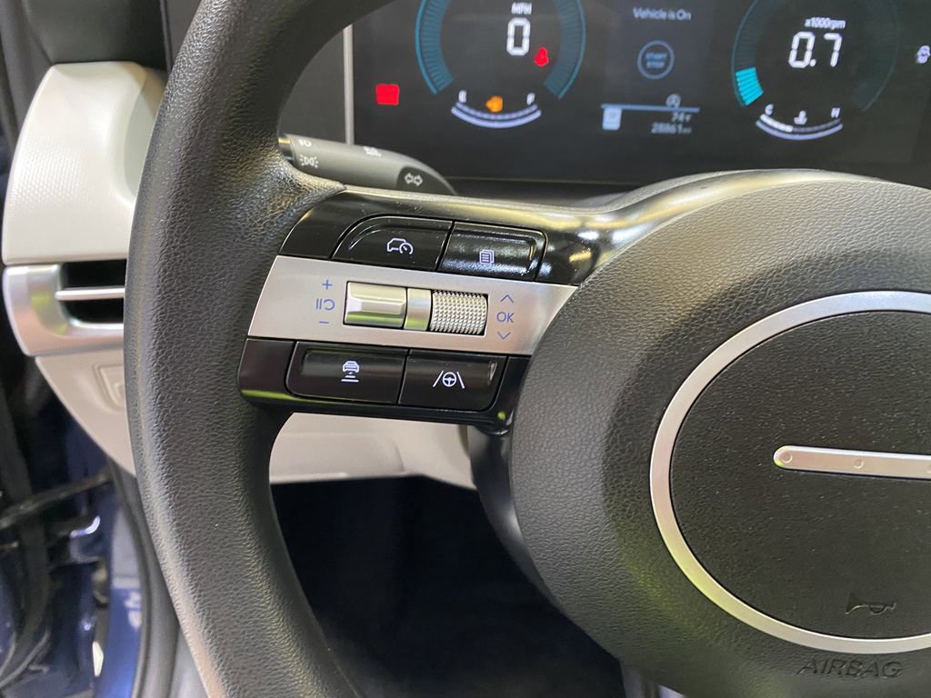 Used 2025 Hyundai Tucson SEL FWD image 33