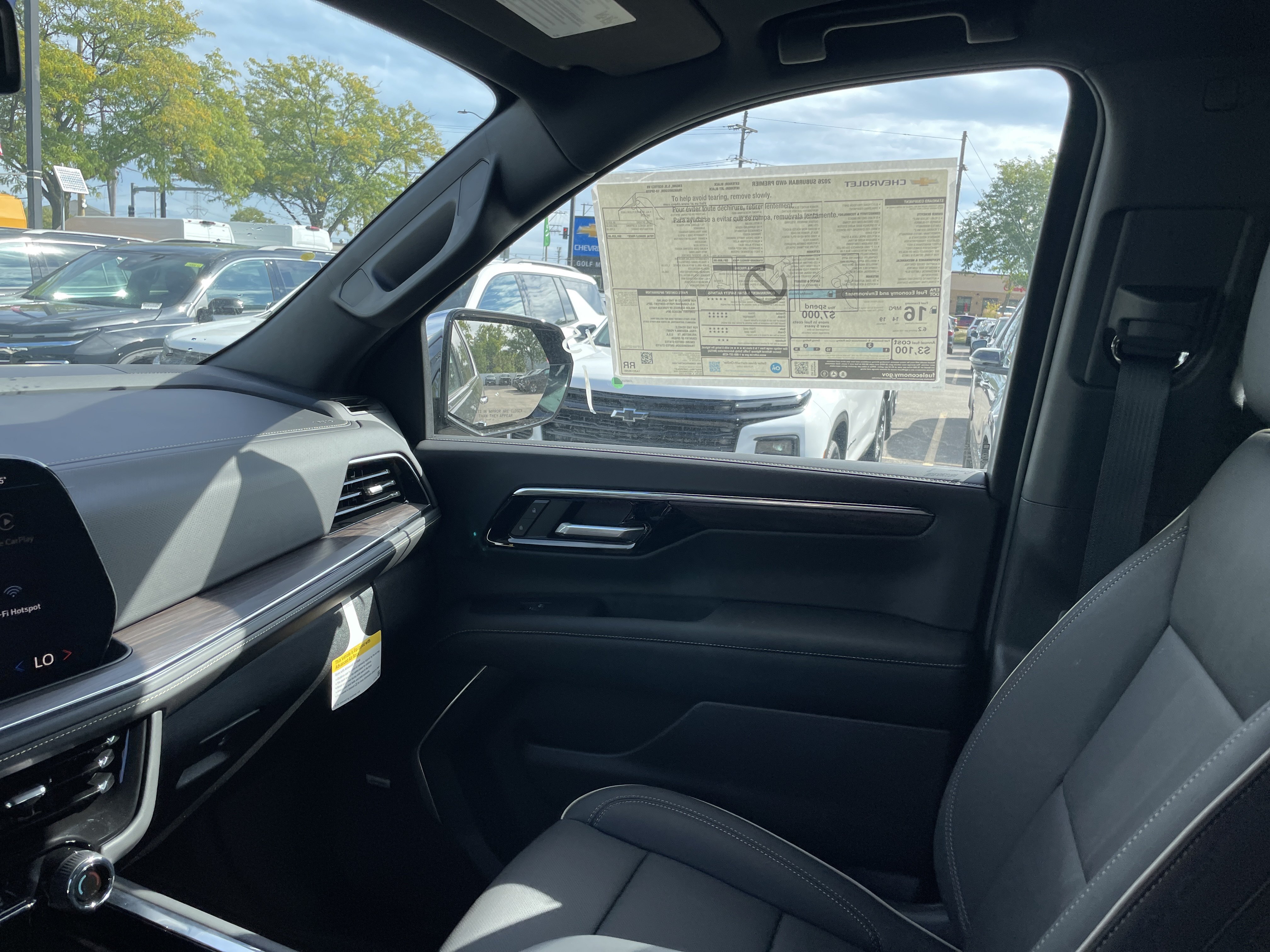 New 2026 Chevrolet Suburban Premier w/ Sun And Tow Package AWD/4WD image 23
