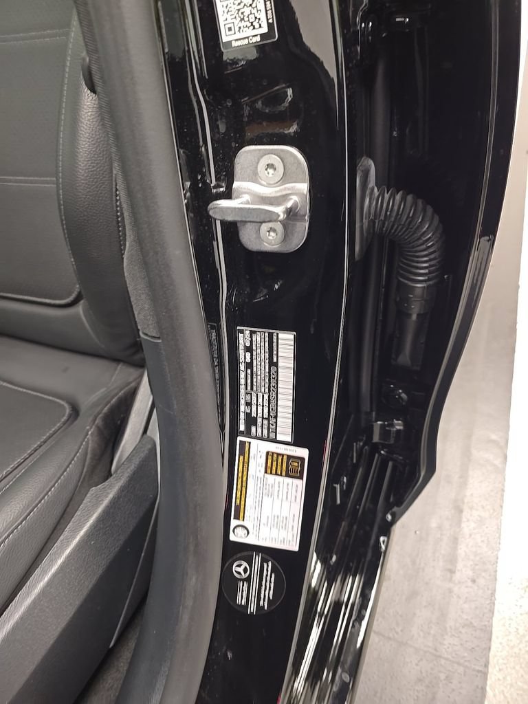 Certified 2025 Mercedes-Benz C 300 Sedan image 15