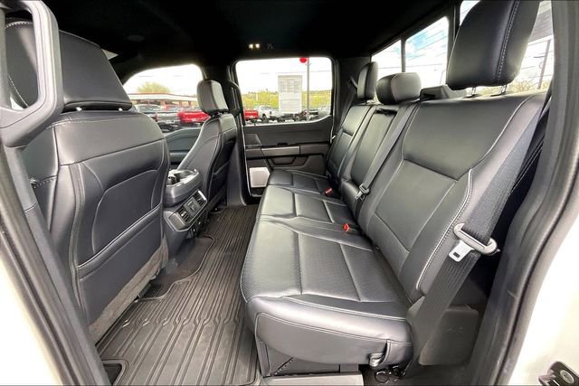 Used 2025 Ford F150 Lariat w/ Equipment Group 502A High image 28