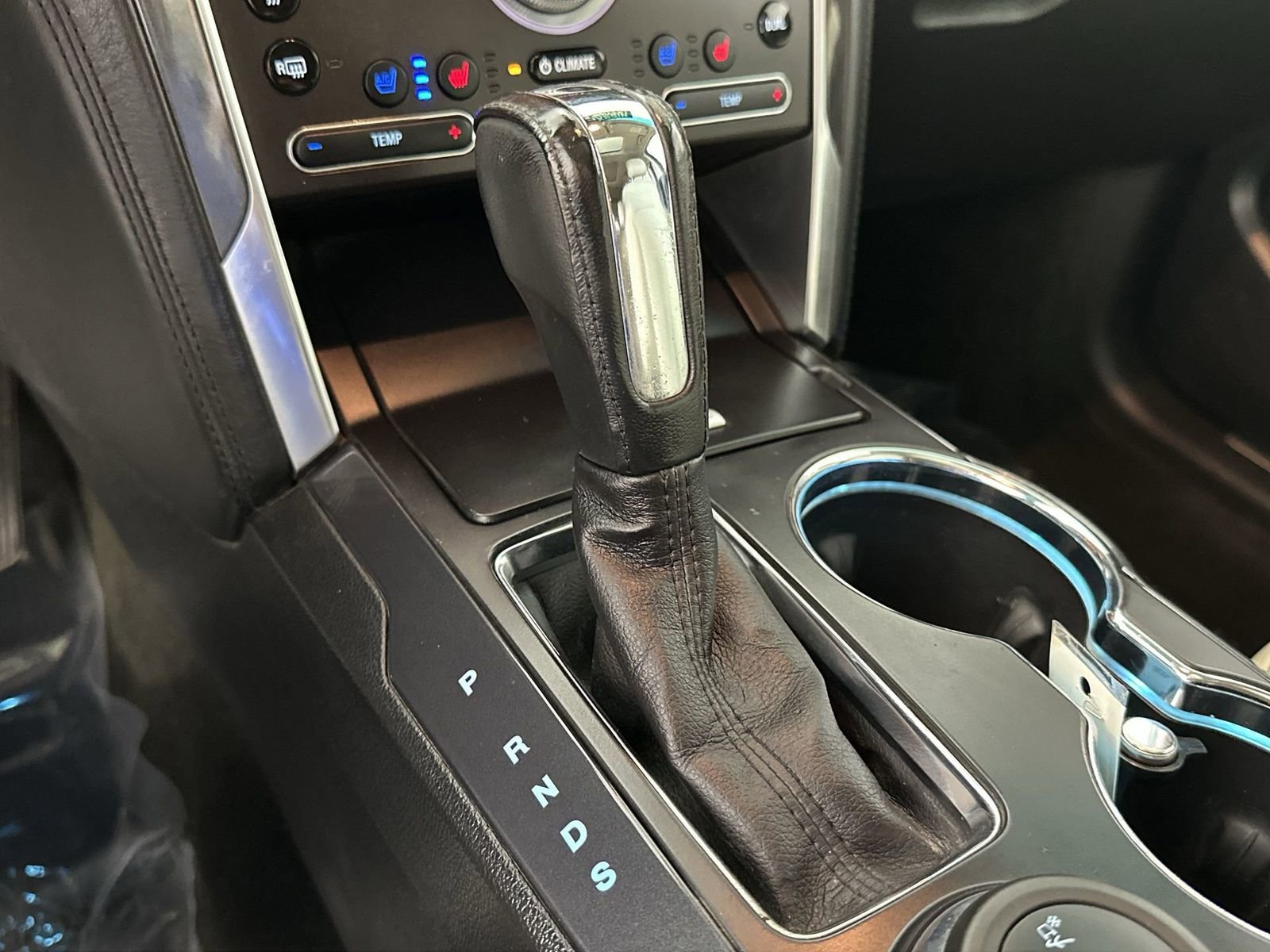 Used 2016 Ford Explorer Platinum image 24