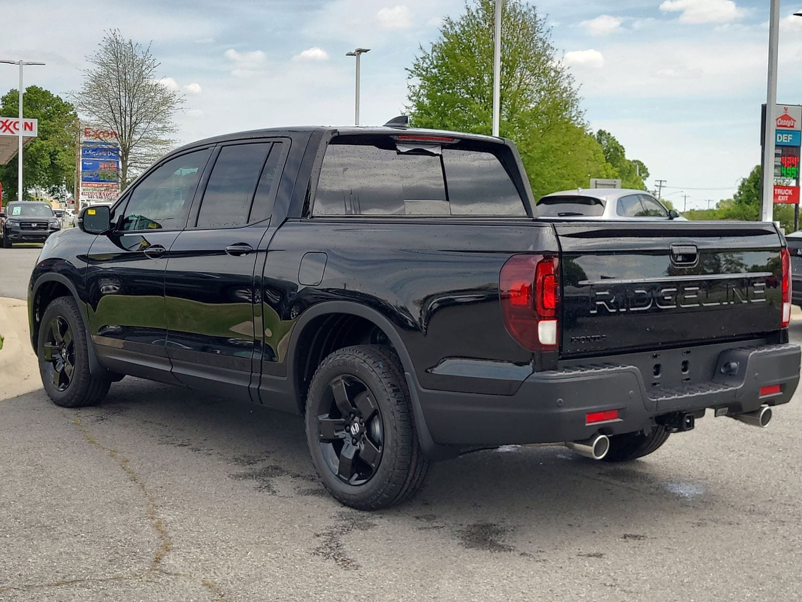New 2026 Honda Ridgeline Black Edition image 5