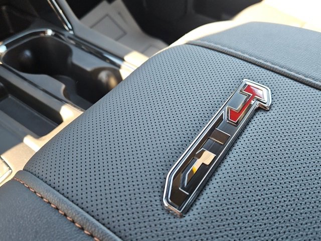 New 2026 GMC Sierra 2500 AT4 w/ Technology Package image 47