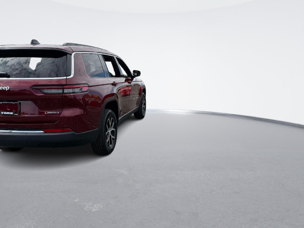 Used 2025 Jeep Grand Cherokee L Limited AWD/4WD image 5