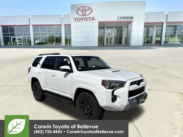 Used 2024 Toyota 4Runner TRD Off-Road Premium w/ Moonroof Package AWD/4WD image 4