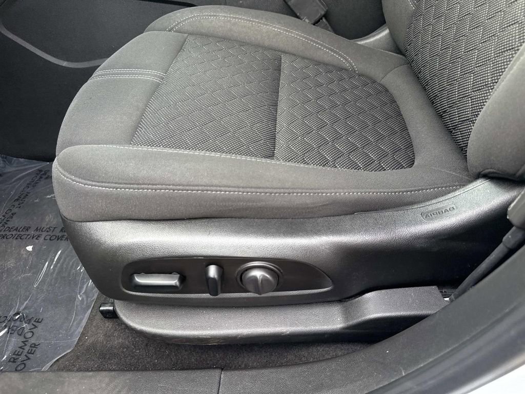 Used 2021 Chevrolet Blazer LT image 19