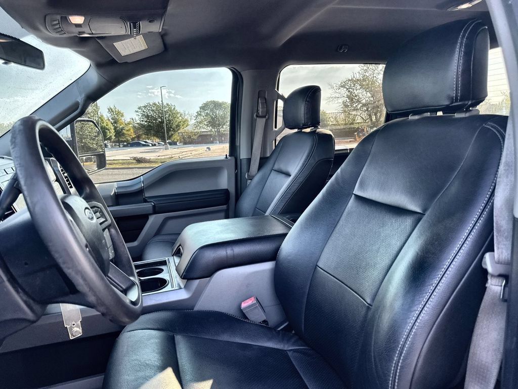 Used 2019 Ford F250 XLT w/ XLT Premium Package AWD/4WD image 2