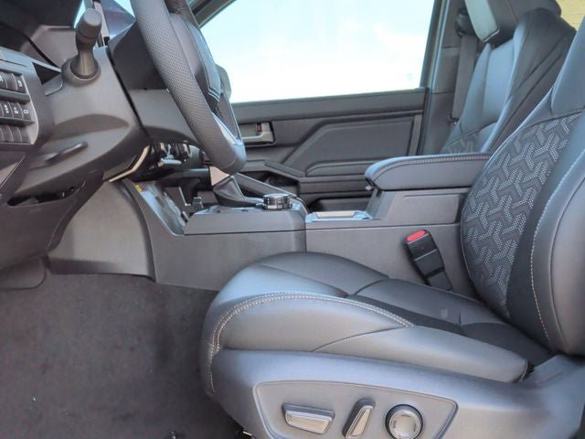 New 2026 Toyota Tacoma Limited AWD/4WD image 12