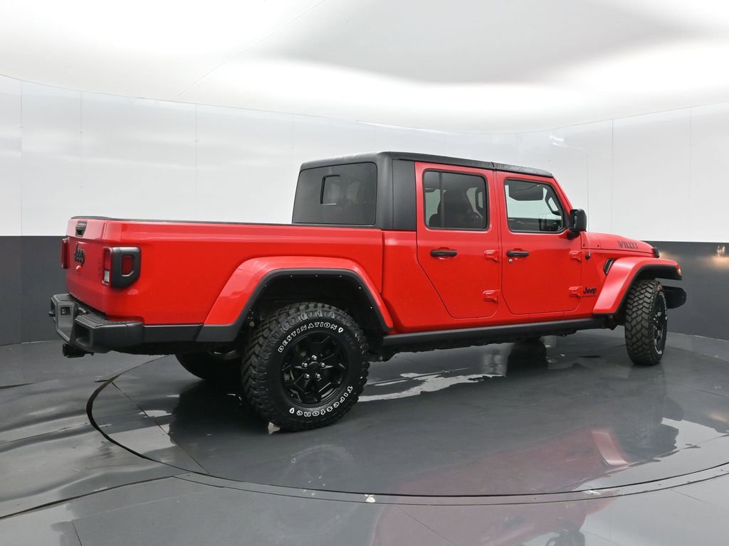 Certified 2022 Jeep Gladiator Willys image 7
