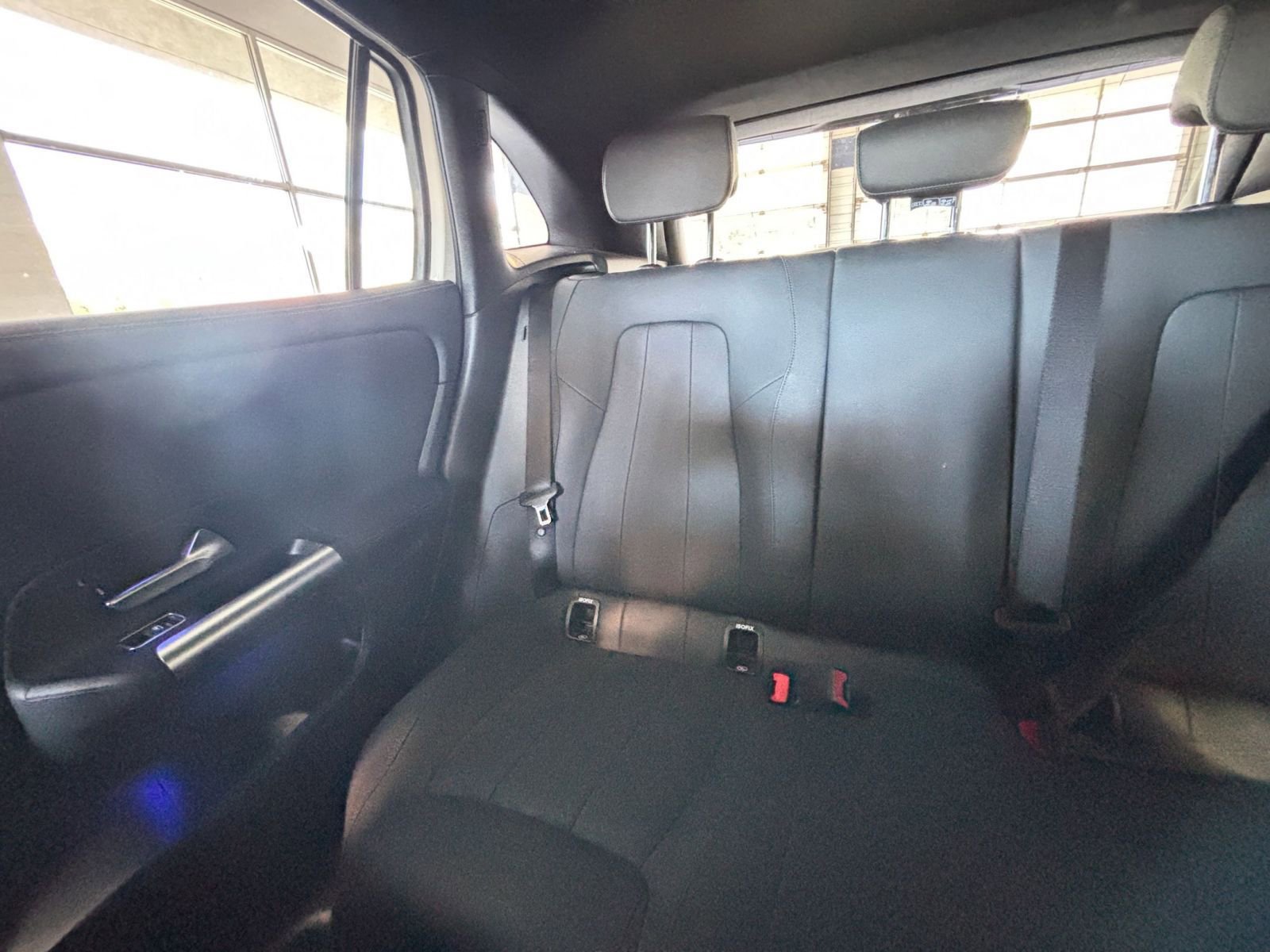 Used 2025 Mercedes-Benz GLA 250 4MATIC image 40