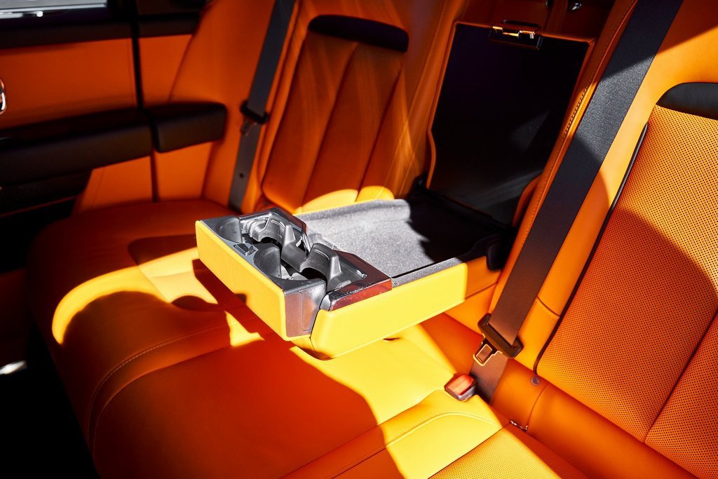 Used 2024 Rolls-Royce Cullinan Black Badge image 55