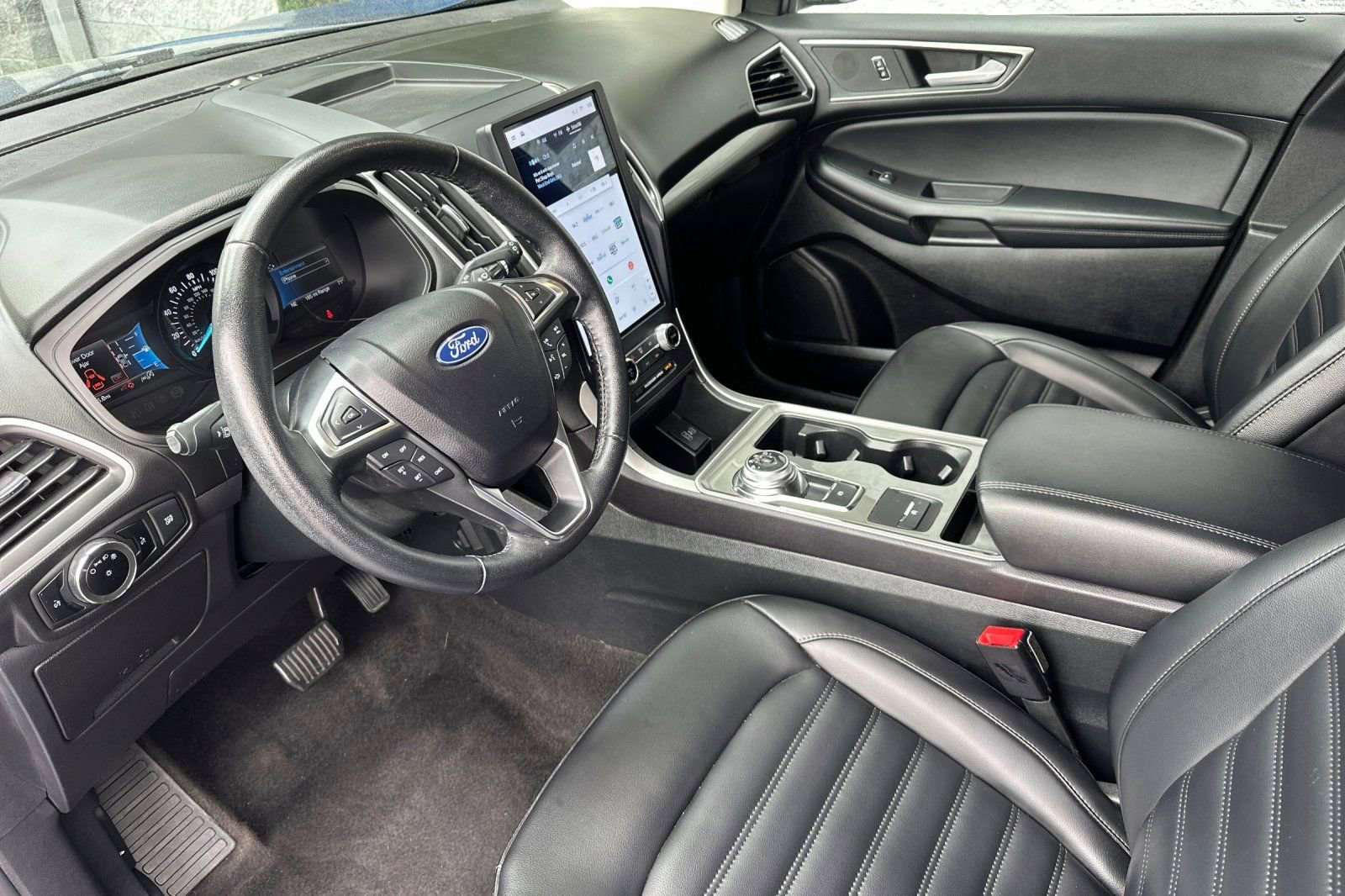 Certified 2024 Ford Edge SEL image 12