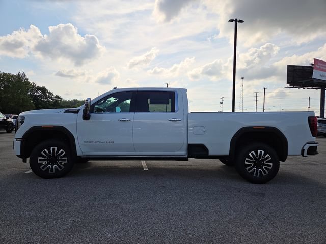 New 2026 GMC Sierra 3500 Denali Ultimate AWD/4WD image 16