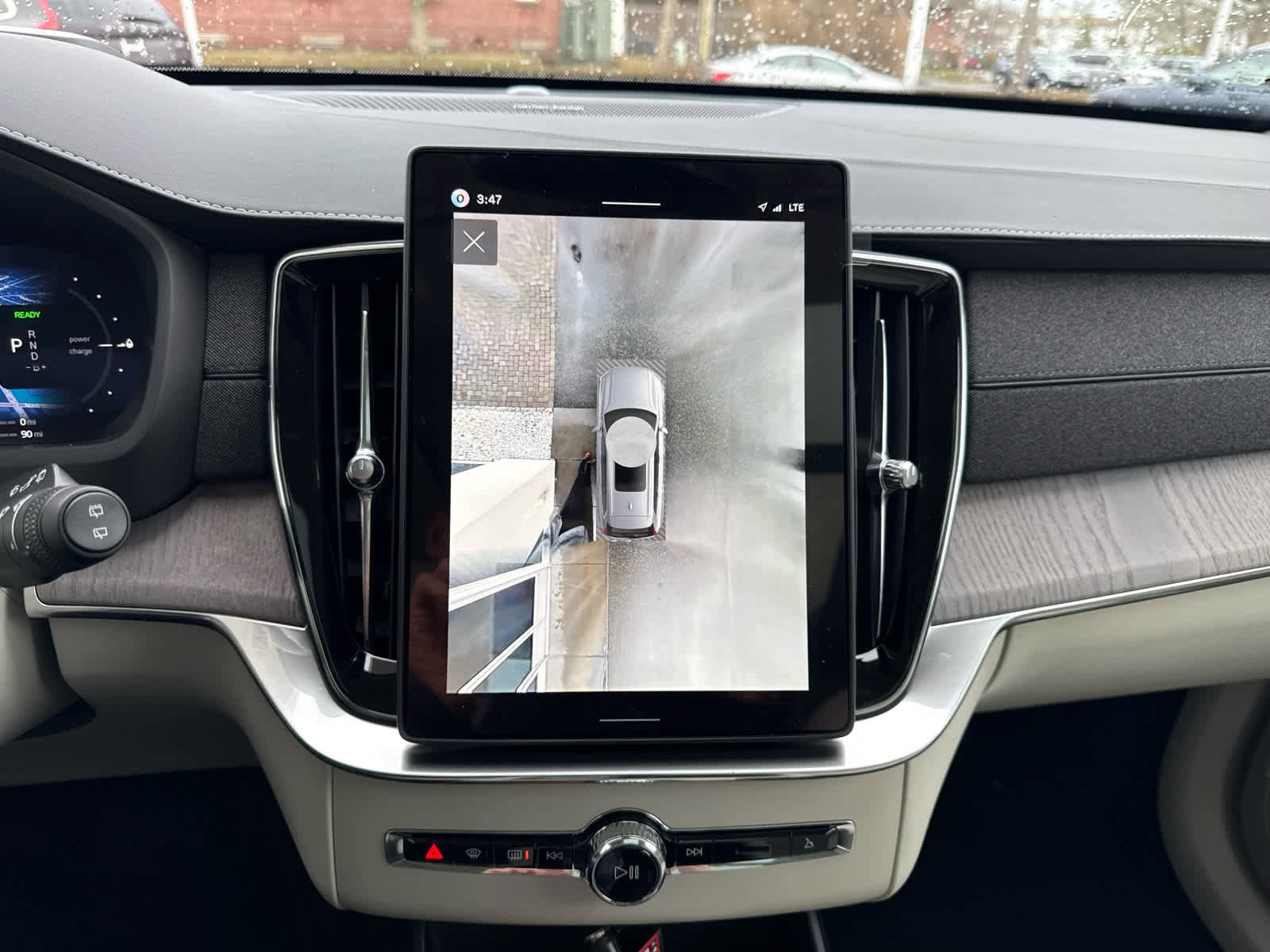 New 2026 Volvo XC90 T8 Ultra w/ Protection Package Premier image 26