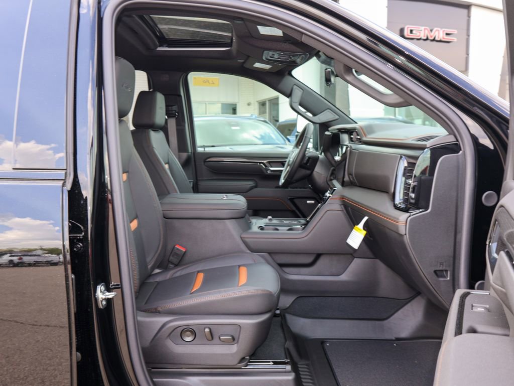 New 2026 GMC Sierra 3500 AT4 w/ AT4 Premium Plus Package AWD/4WD image 34