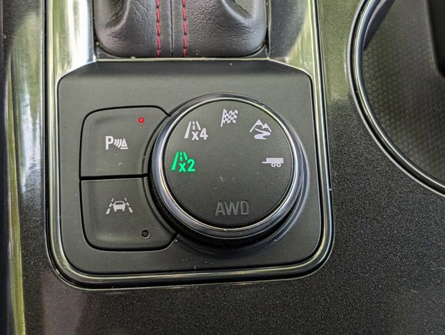 Used 2023 Chevrolet Blazer RS w/ Enhanced Convenience Package image 16